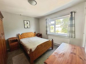 Bedroom - click for photo gallery